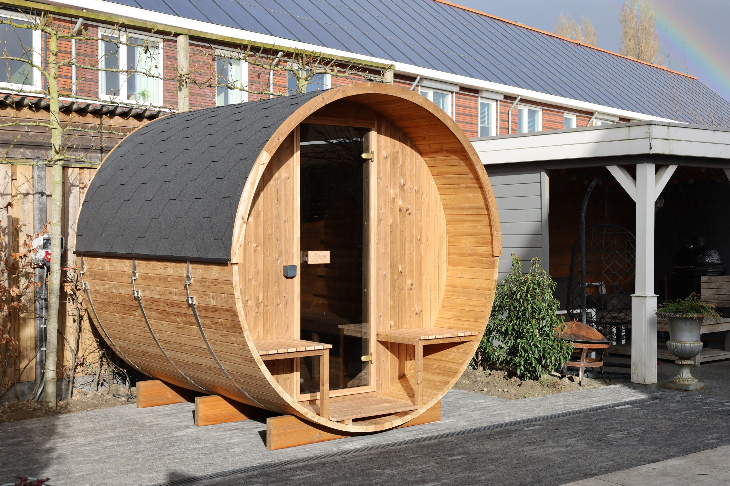 Barrel 225 sauna van Tinyrebel